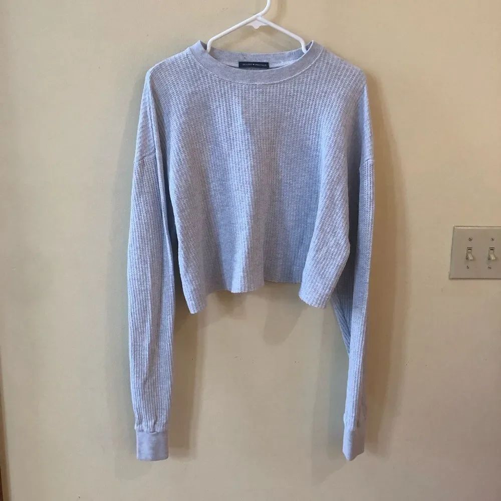 Brandy Melville Waffle Knit Cropped LongāSleeve